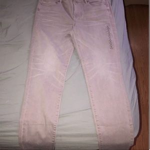 Brand new American Eagle size 16 jeans wrong size